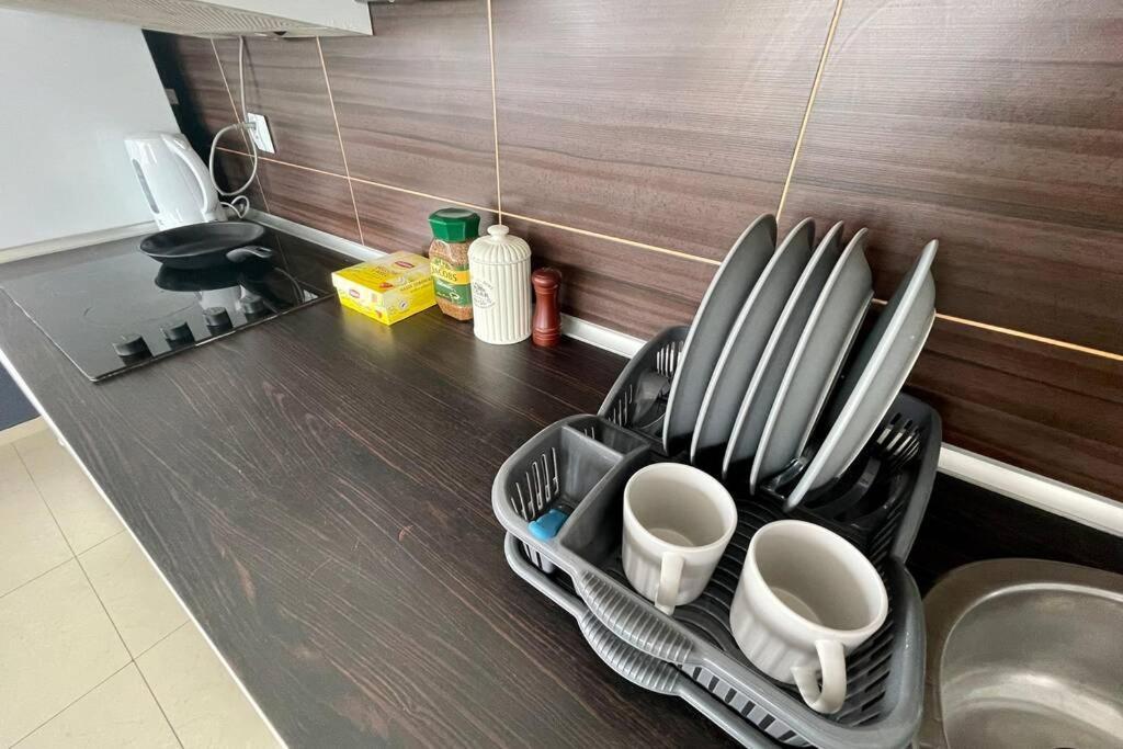 Sawa Apartment 2Xmetro Wifi 500 Mbs 50'Tv Netflix Hbo Appletv+ วอร์ซอ ภายนอก รูปภาพ