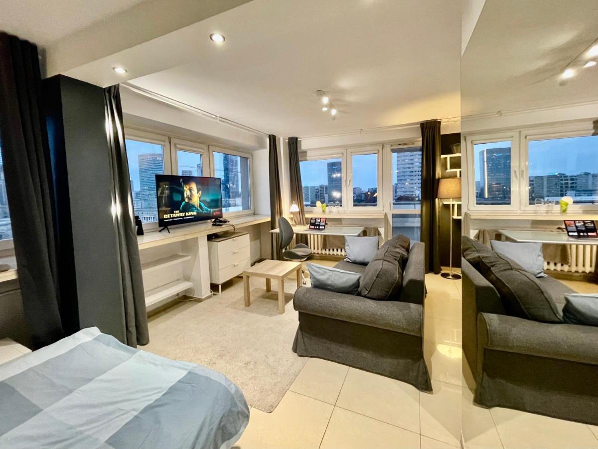 Sawa Apartment 2Xmetro Wifi 500 Mbs 50'Tv Netflix Hbo Appletv+ วอร์ซอ ภายนอก รูปภาพ