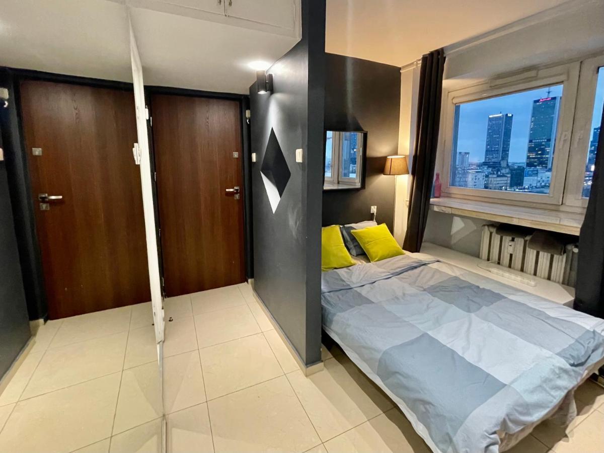 Sawa Apartment 2Xmetro Wifi 500 Mbs 50'Tv Netflix Hbo Appletv+ วอร์ซอ ภายนอก รูปภาพ